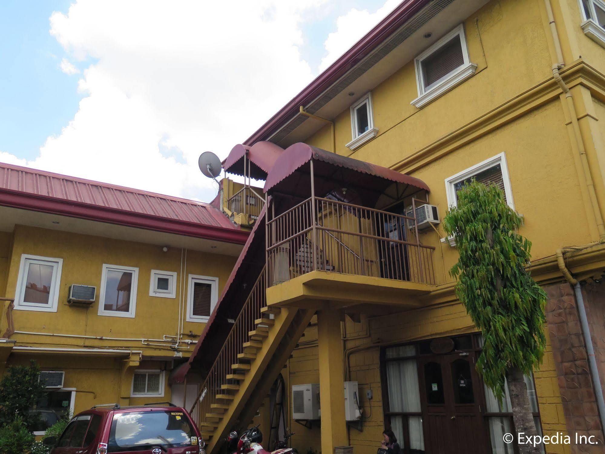 Hotel La Corona De Lipa Lipa City Exterior foto